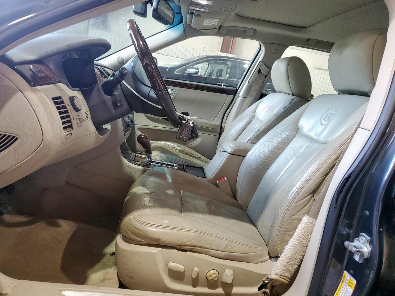 2011 Cadillac Dts Premium Collection VIN: 1G6KH5E60BU135098 Lot: 92302655