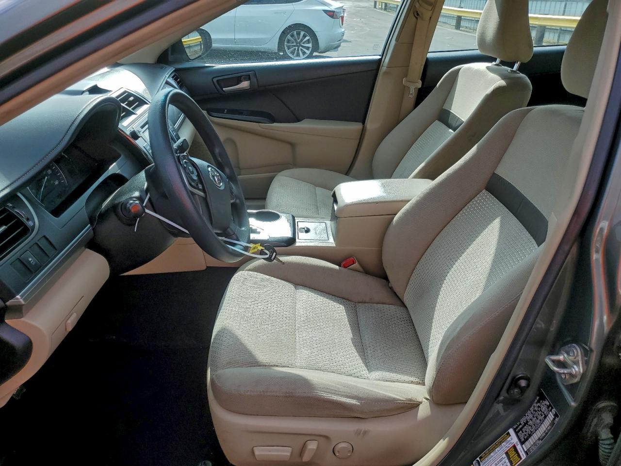 2014 Toyota Camry L VIN: 4T4BF1FK3ER412713 Lot: 94598905