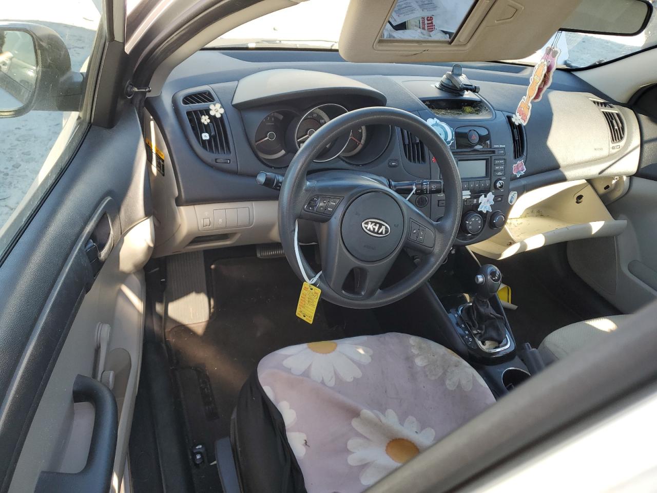 2011 Kia Forte Lx VIN: KNAFT4A27B5351869 Lot: 92047285