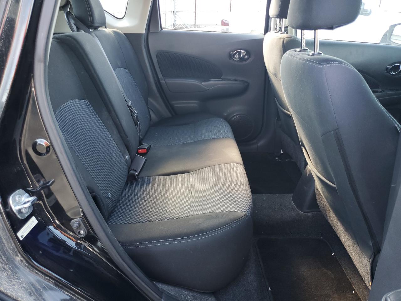 2015 Nissan Versa Note S VIN: 3N1CE2CP5FL445576 Lot: 93211795