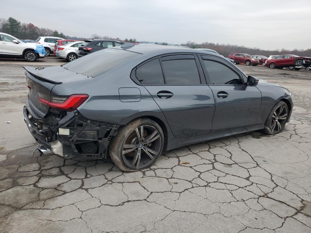 Фото: 3MW5R1J03M8C21195