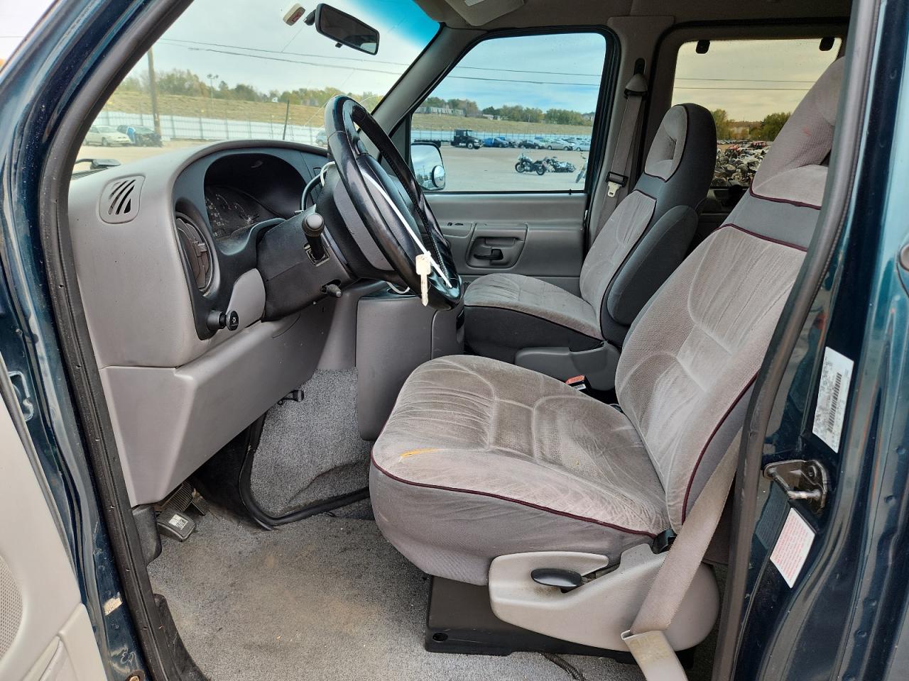 1999 Ford Econoline E150 Wagon VIN: 1FMRE11L9XHA28314 Lot: 91238075