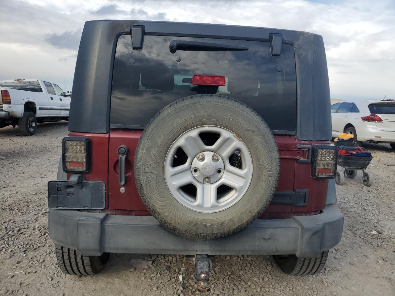 2008 Jeep Wrangler X VIN: 1J4FA24128L574951 Lot: 93974845