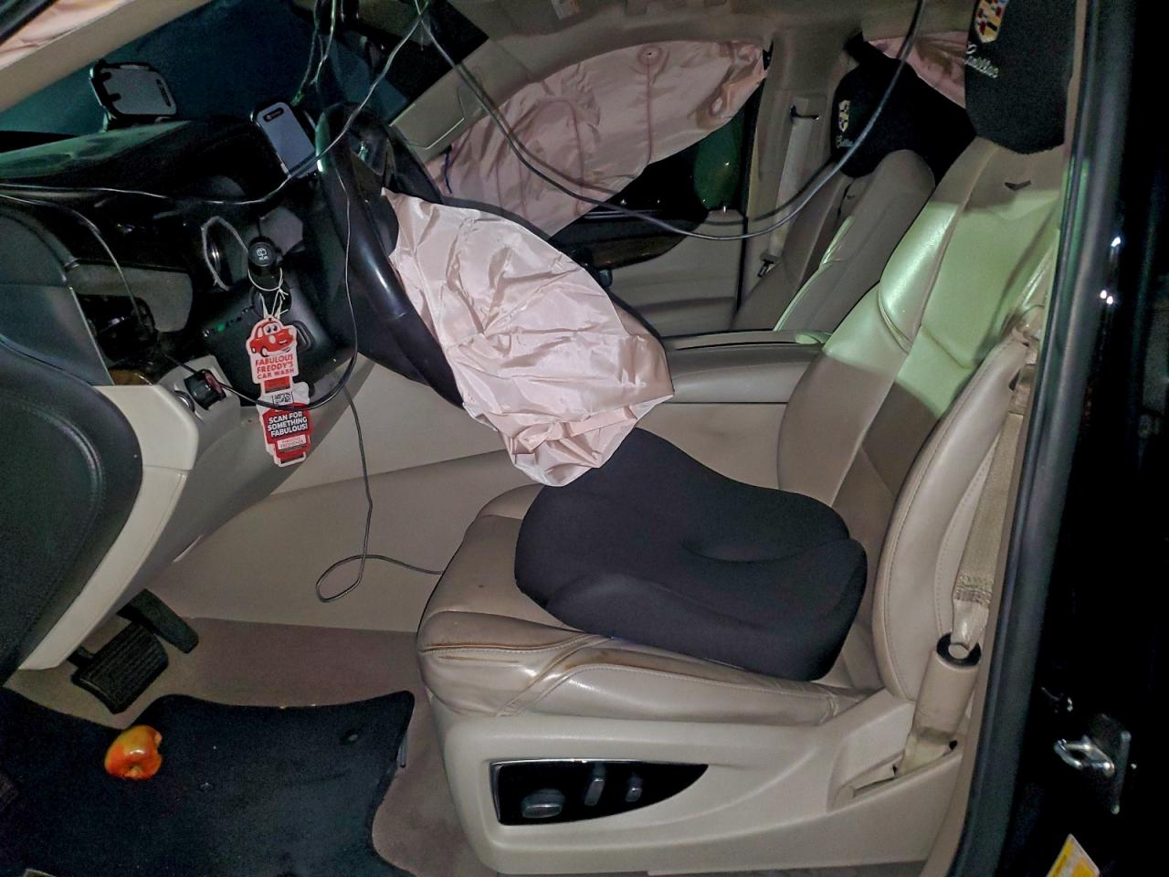 2020 Cadillac Escalade Luxury VIN: 1GYS3BKJ2LR112522 Lot: 95114075