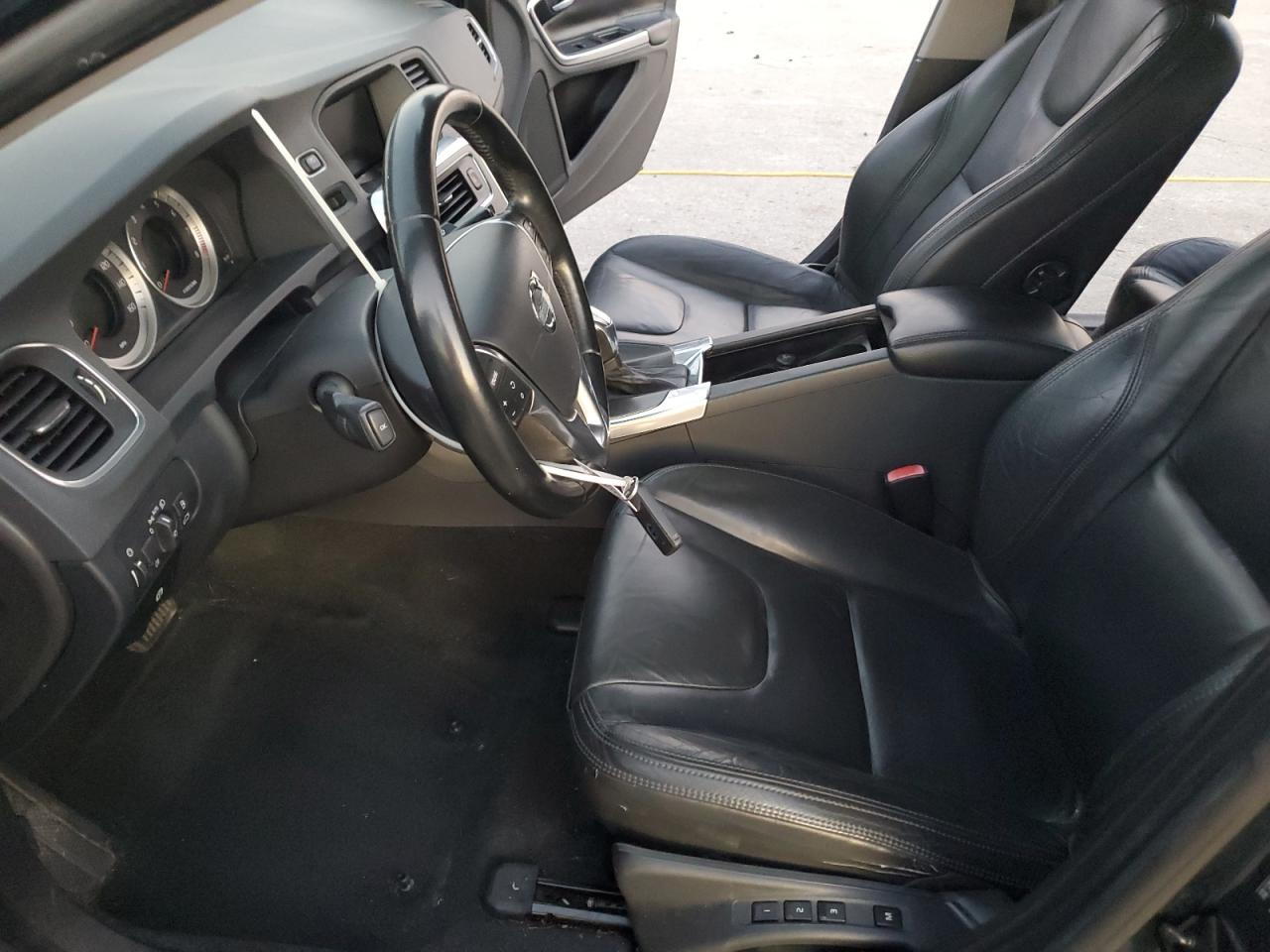 2013 Volvo S60 T5 VIN: YV1612FS7D2200843 Lot: 90708275