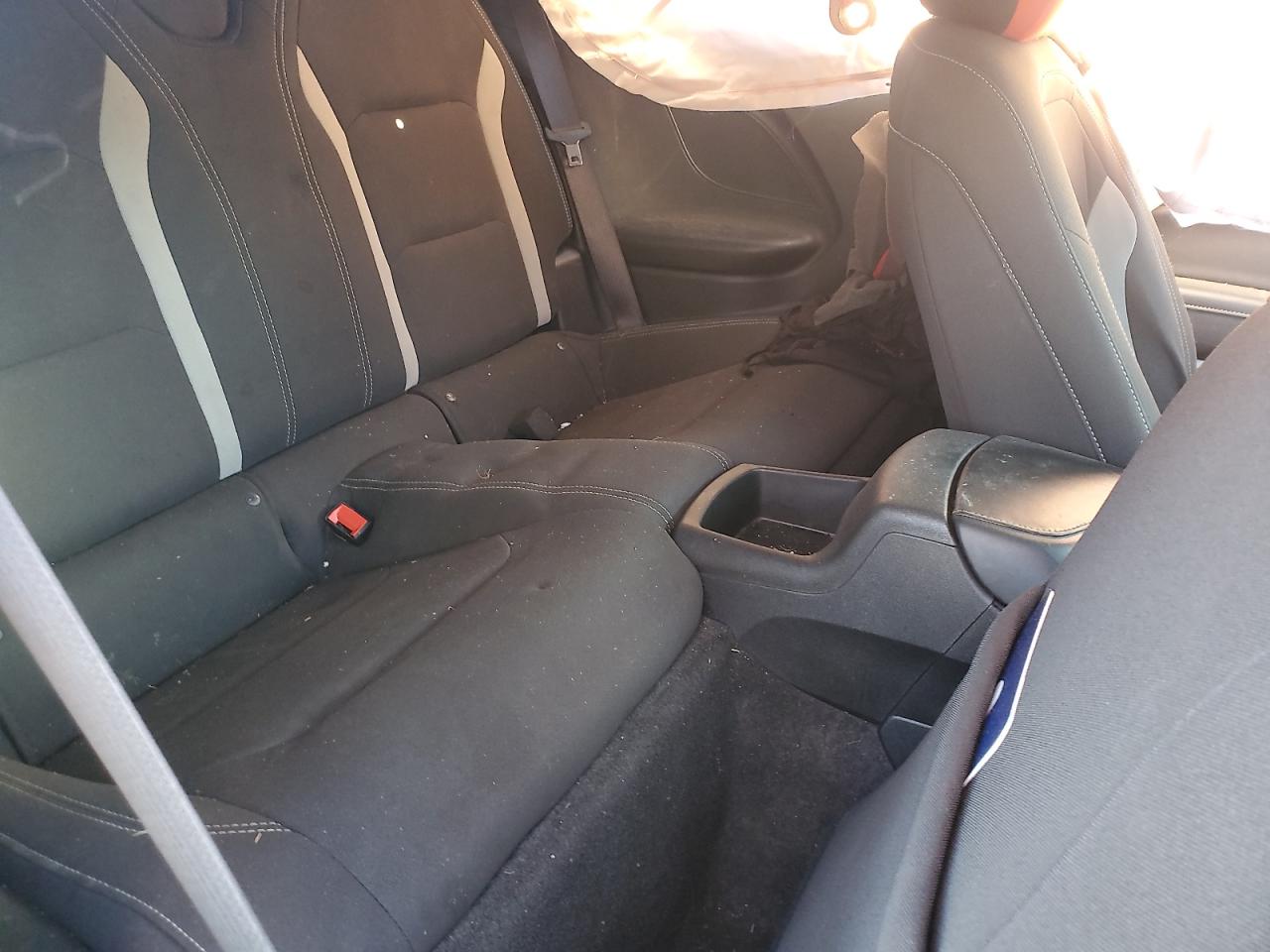 2018 Chevrolet Camaro Ls VIN: 1G1FA1RX4J0187220 Lot: 93129615