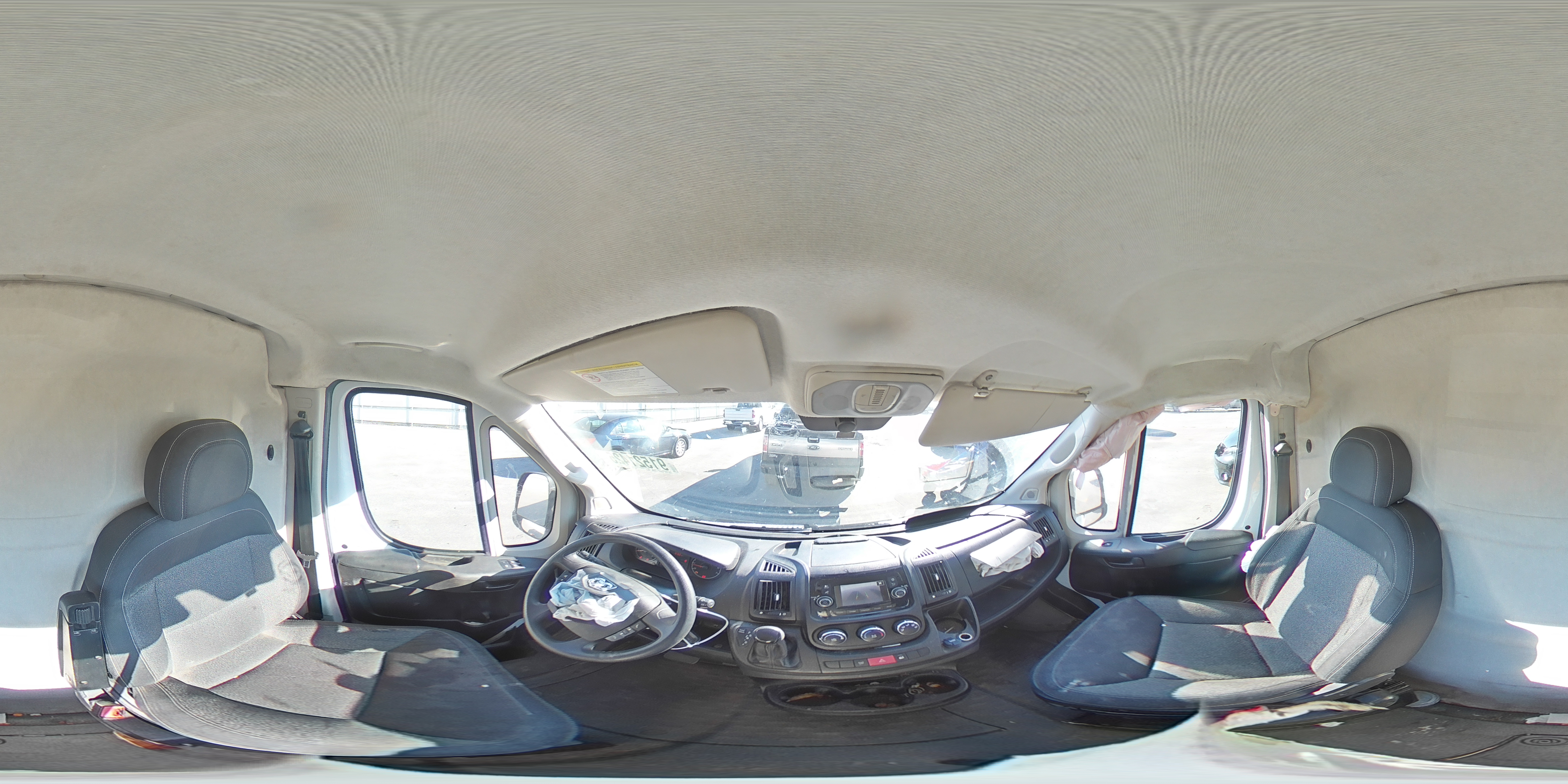 2018 Ram Promaster 1500 1500 High VIN: 3C6TRVBGXJE139059 Lot: 91521425