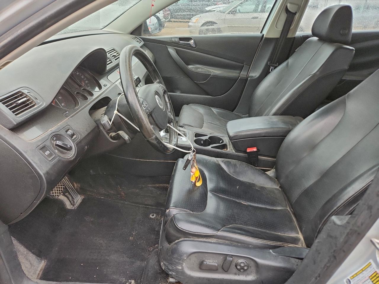 2007 Volkswagen Passat 2.0T VIN: WVWAK73C27P138041 Lot: 93636885