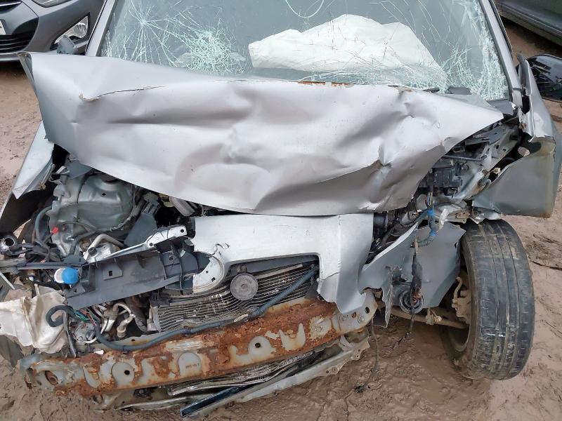 2008 TOYOTA YARIS TR