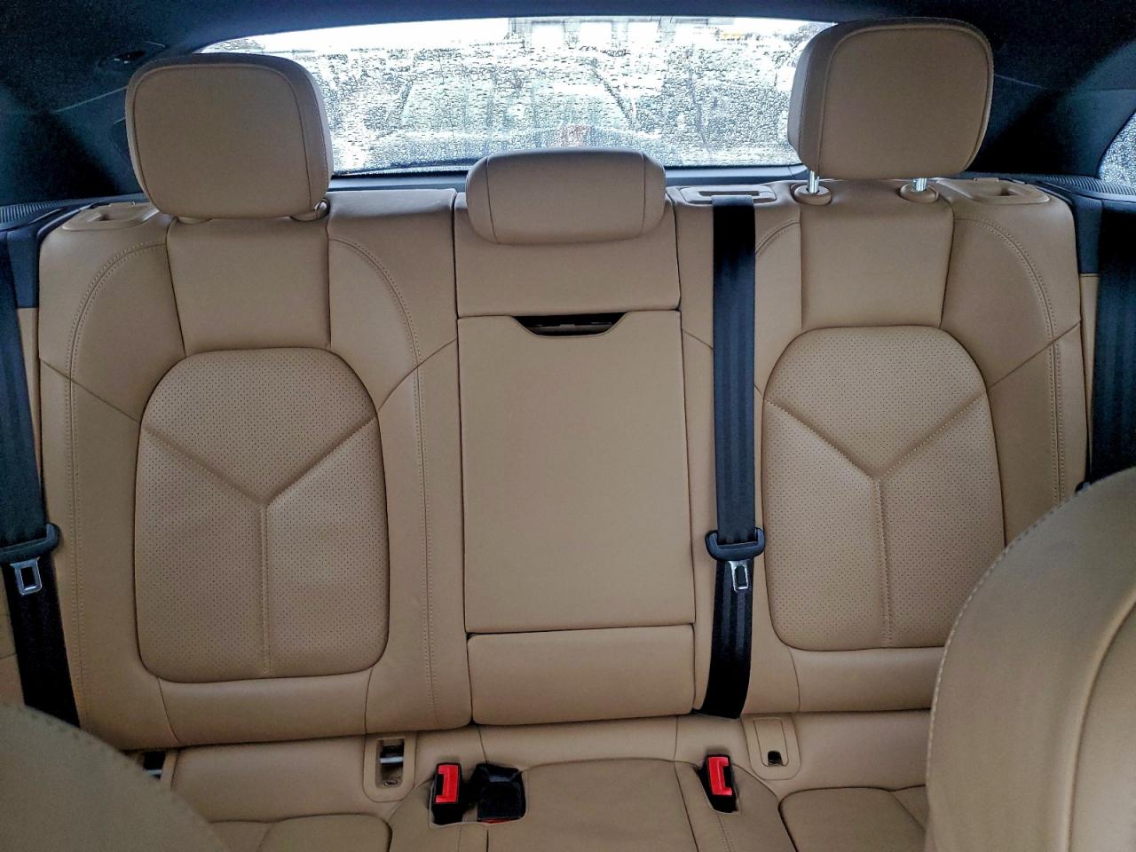 2018 Porsche Macan S VIN: WP1AB2A54JLB37249 Lot: 93933455