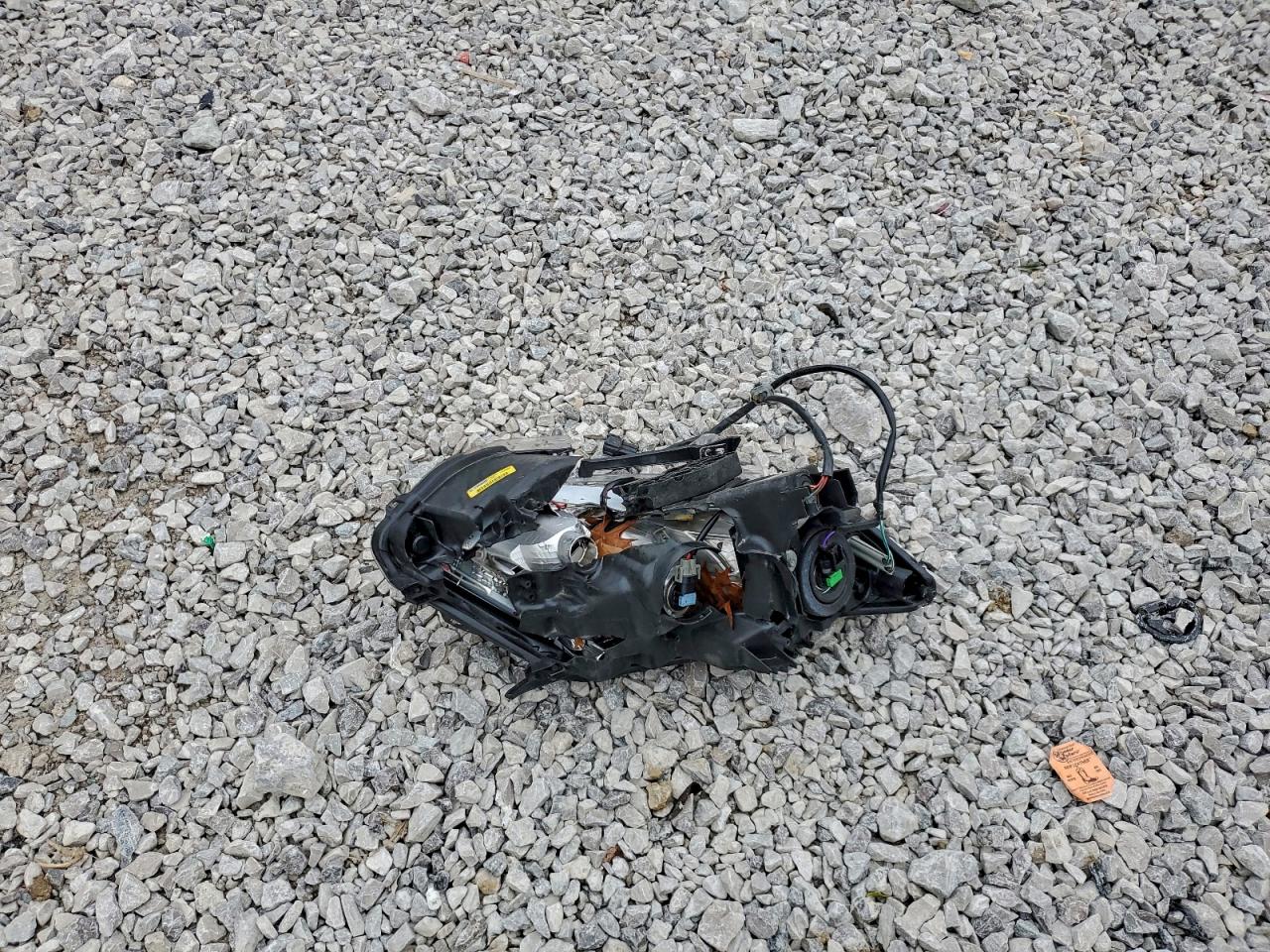 2015 Nissan Rogue S VIN: 5N1AT2MV1FC852843 Lot: 94444645