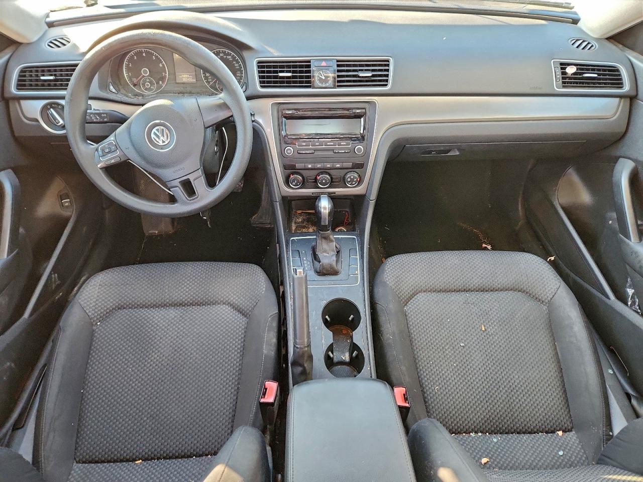 2013 Volkswagen Passat S VIN: 1VWAH7A39DC050041 Lot: 93972095