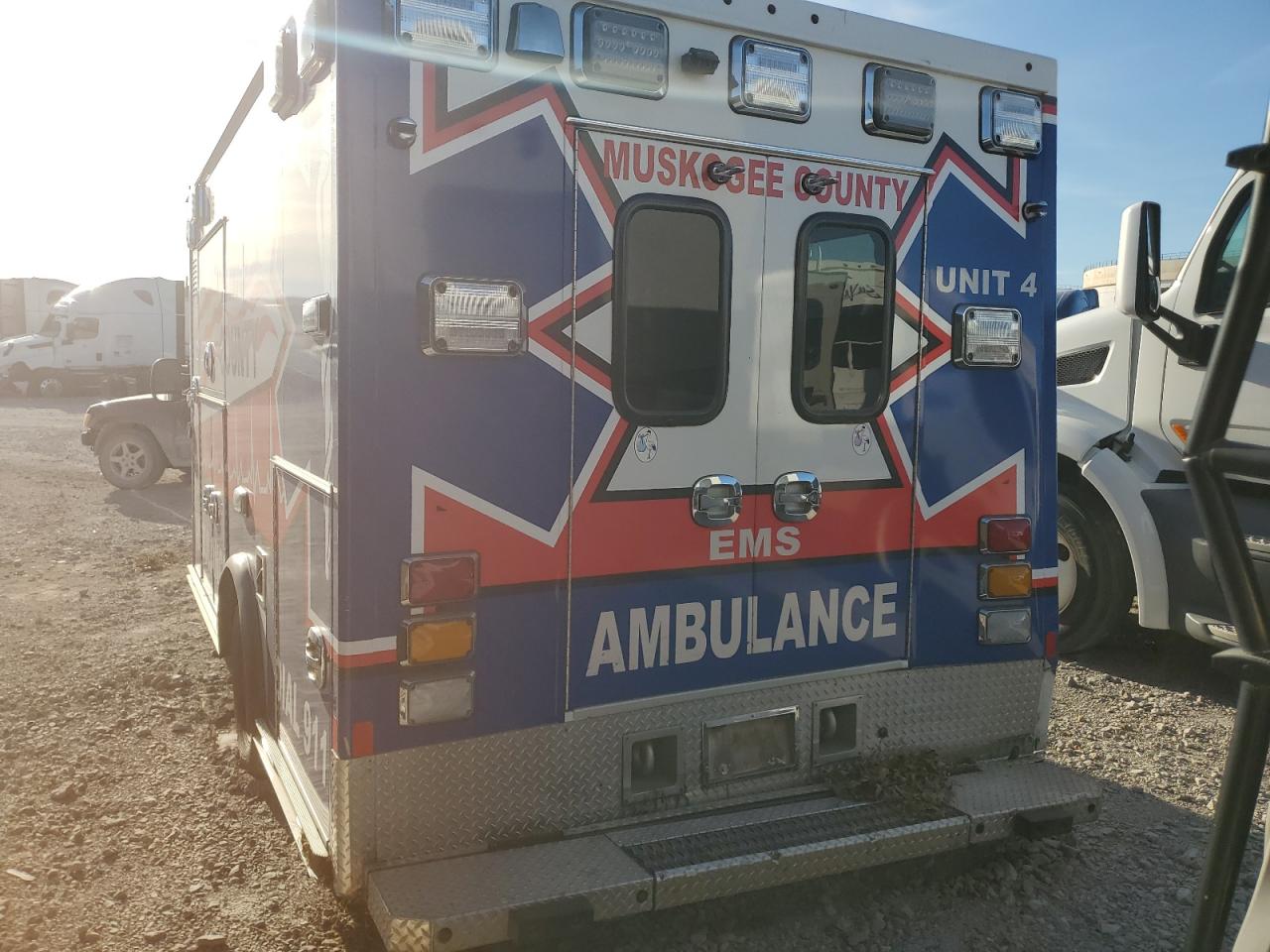 2023 Ford E450 Ambulance VIN: 1FDXE4FN6PDD19122 Lot: 92993535