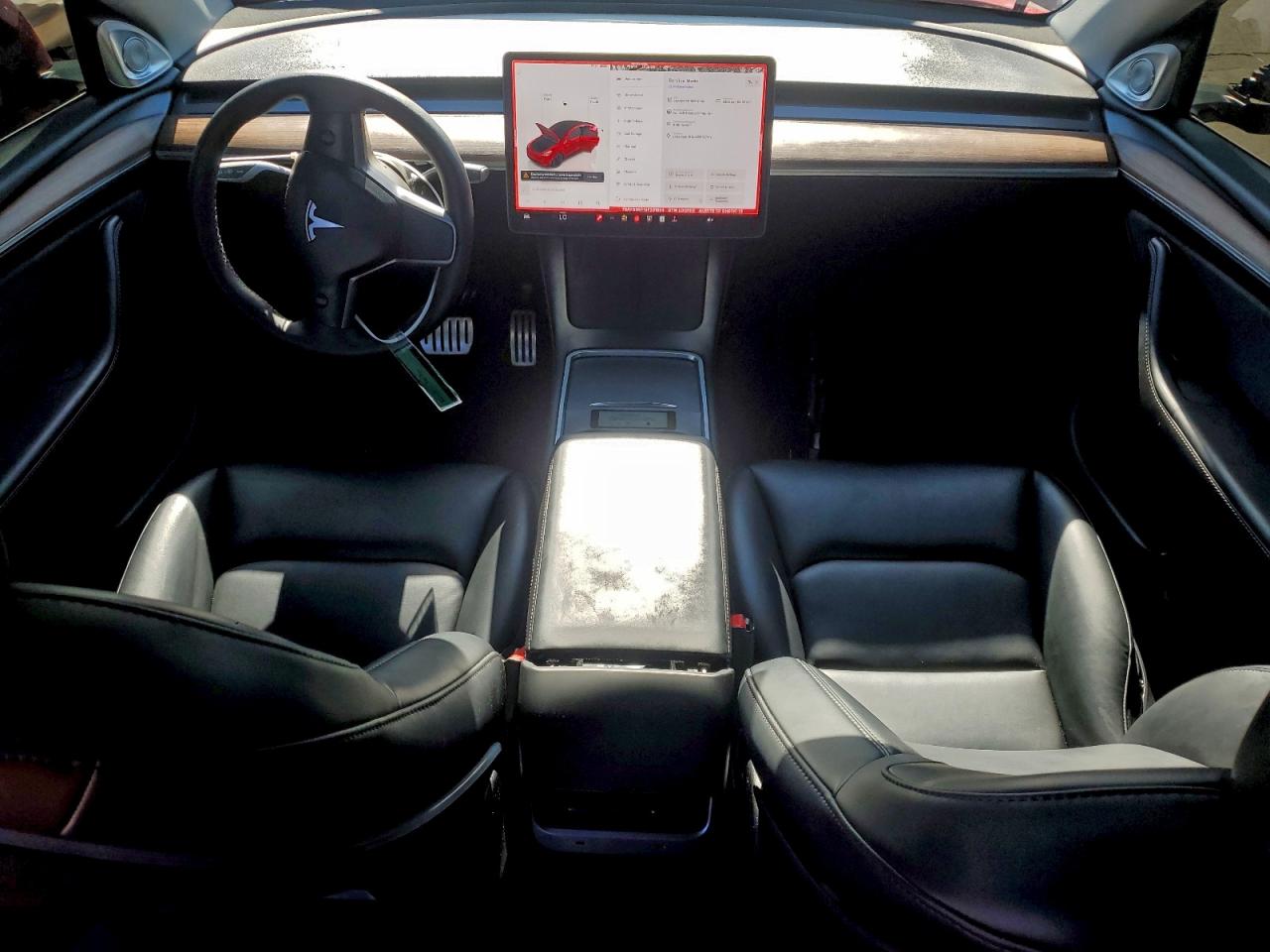 2025 Tesla Model Y VIN: 7SAYGDEF1SF231984 Lot: 94302075