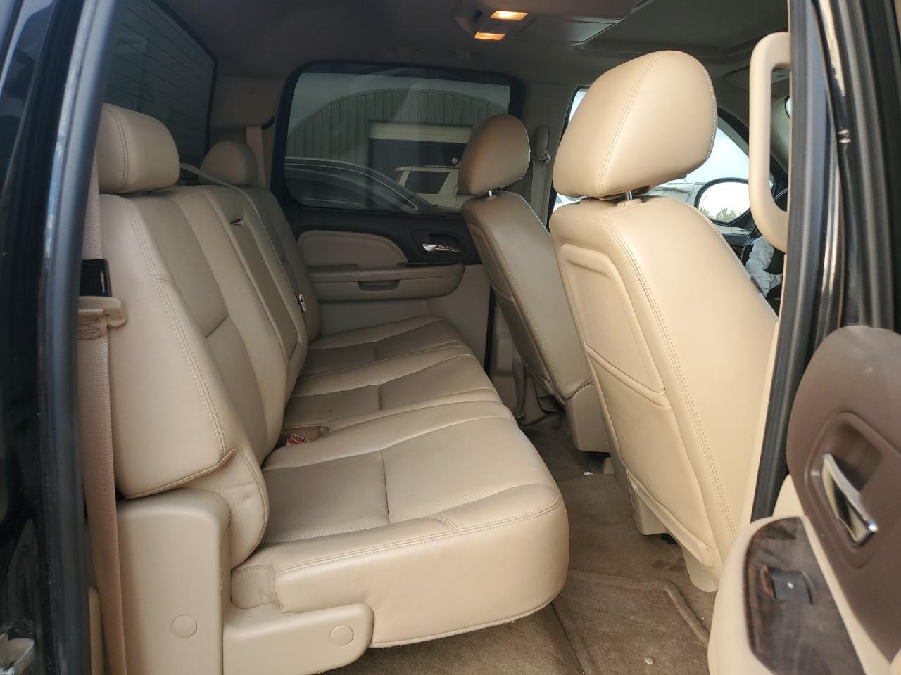 2011 GMC Sierra C1500 Denali VIN: 3GTP1XE27BG136817 Lot: 92952155