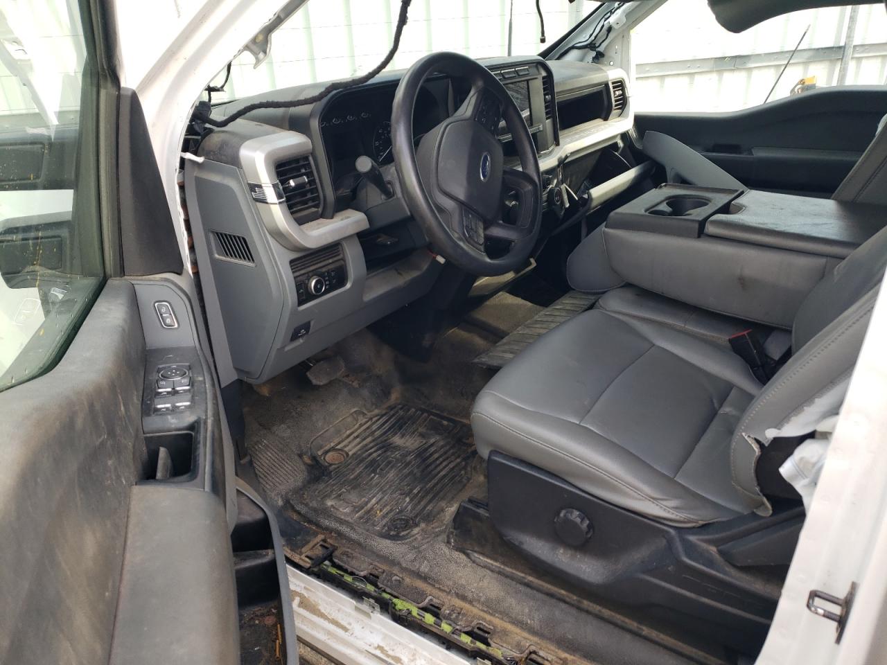 2023 Ford F350 Utility / Service Truck VIN: 1FD8W3FN7PEC81986 Lot: 92408635