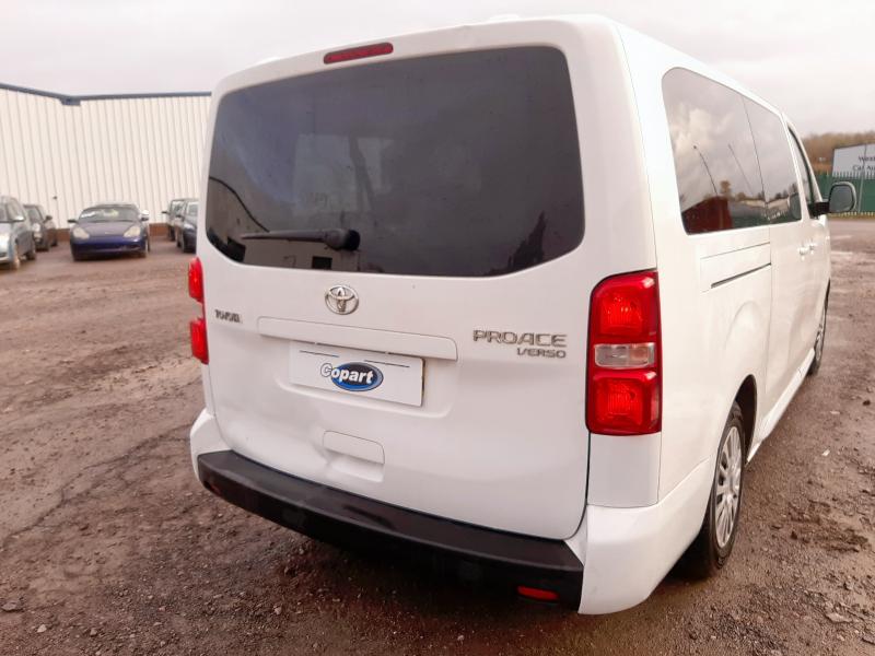 2018 TOYOTA PROACE VERSO 2.0D SHUTTLE LONG 5DR