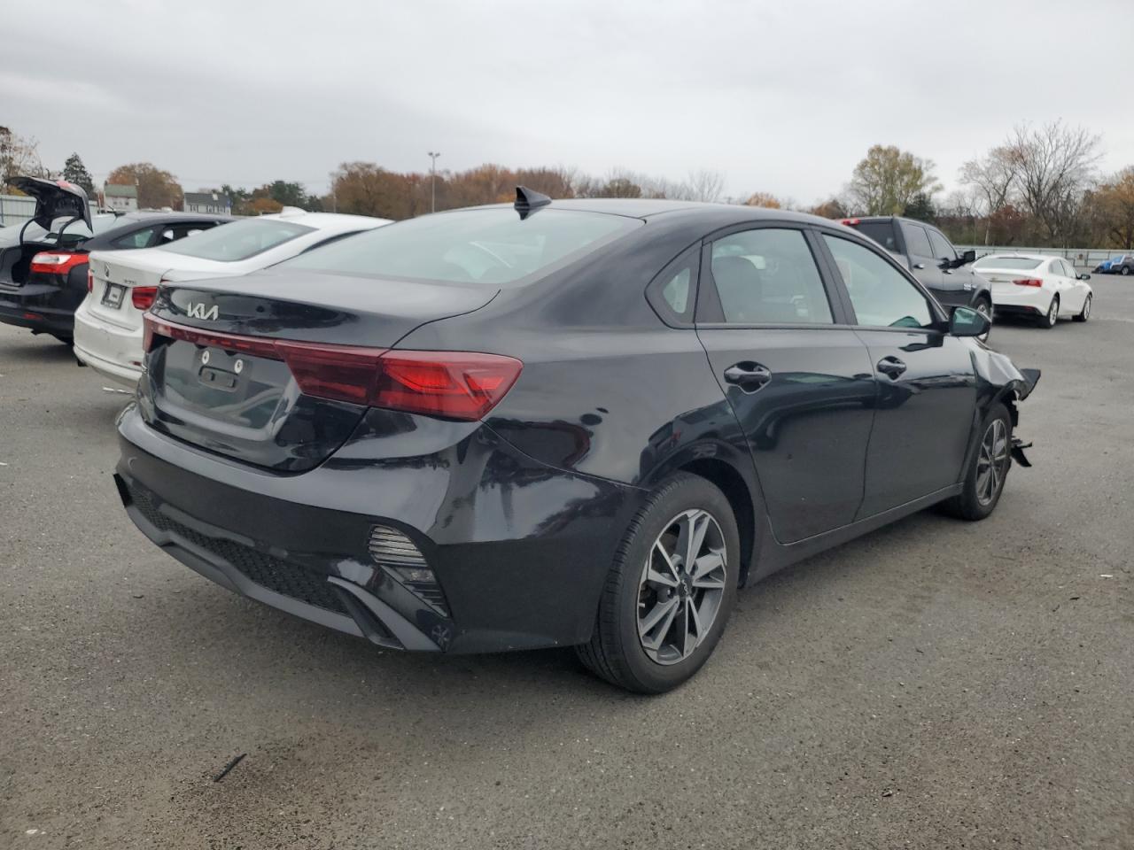2023 Kia Forte Lx VIN: 3KPF24AD1PE589249 Lot: 90906065