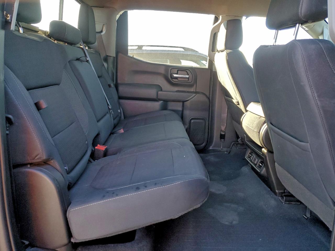 2019 Chevrolet Silverado K1500 Lt VIN: 1GCUYDED9KZ340369 Lot: 94296355