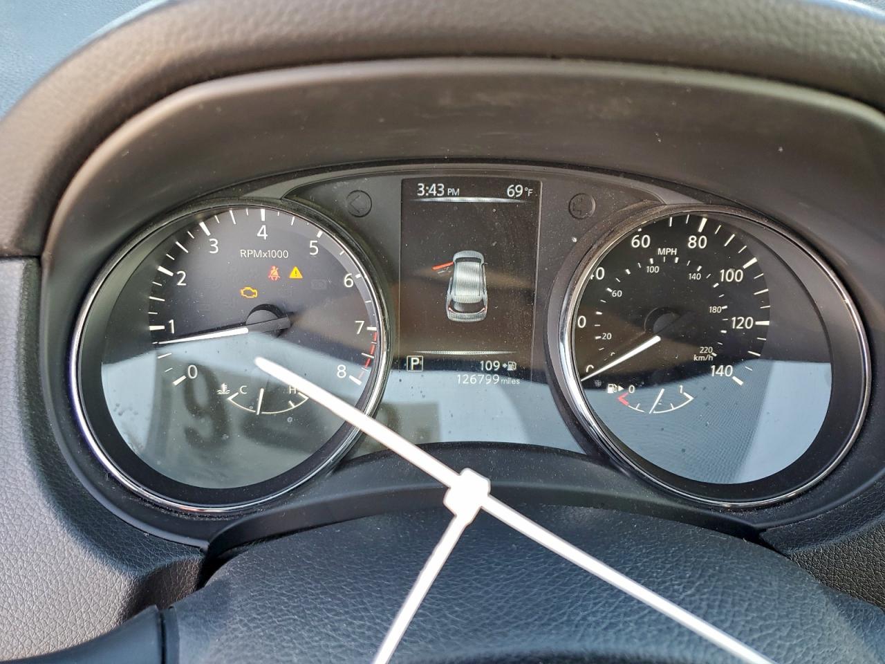 2017 Nissan Rogue S VIN: 5N1AT2MTXHC868024 Lot: 94721275