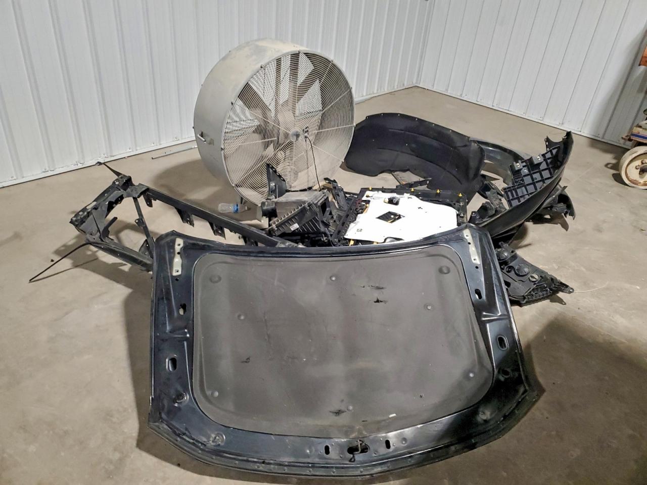 2015 Chevrolet Suburban K1500 Ls VIN: 1GNSKHKC7FR220319 Lot: 94285025