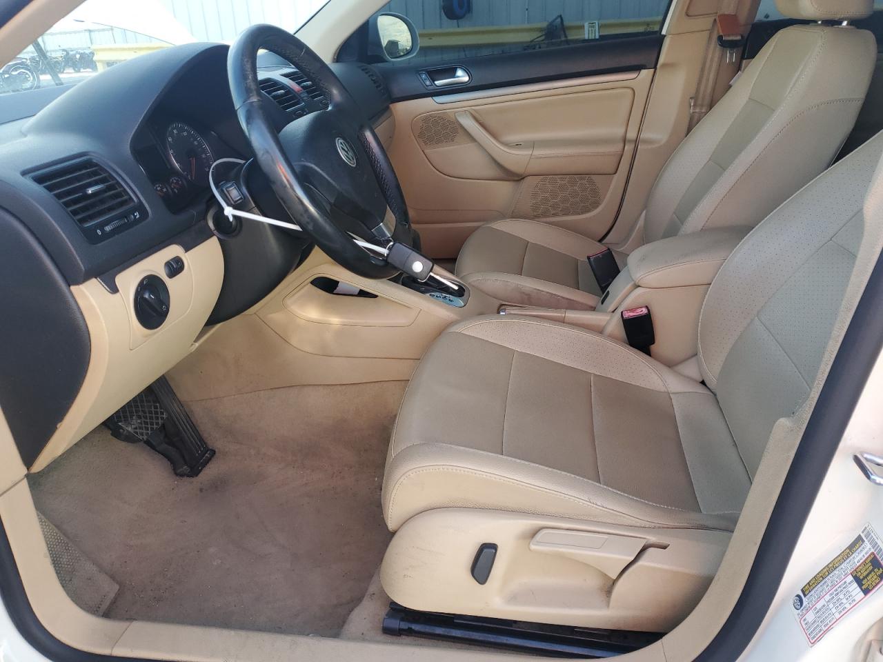 2008 Volkswagen Jetta Se VIN: 3VWRM71K78M117052 Lot: 92728515