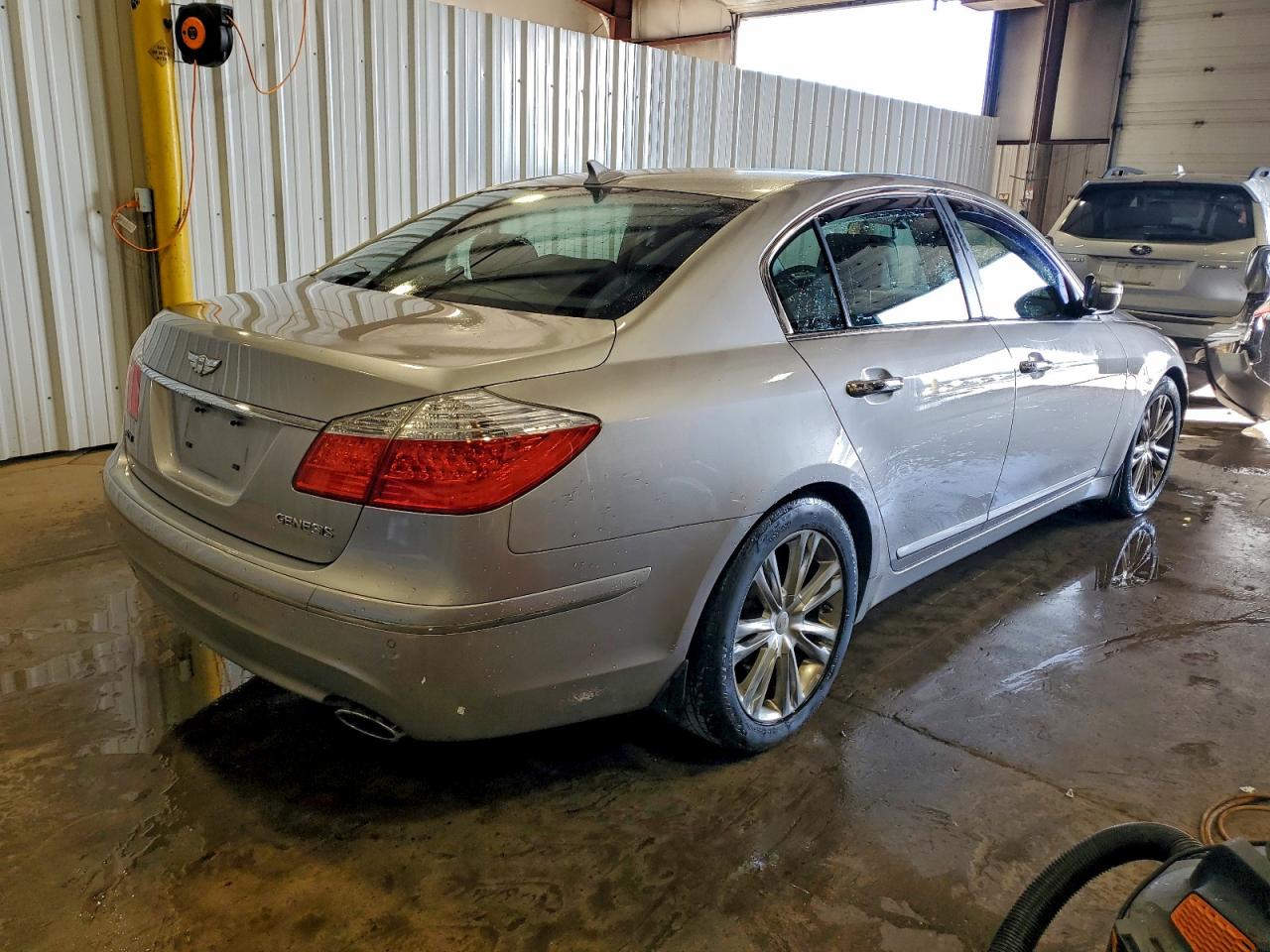 2010 Hyundai Genesis 3.8L VIN: KMHGC4DE9AU079547 Lot: 94043745