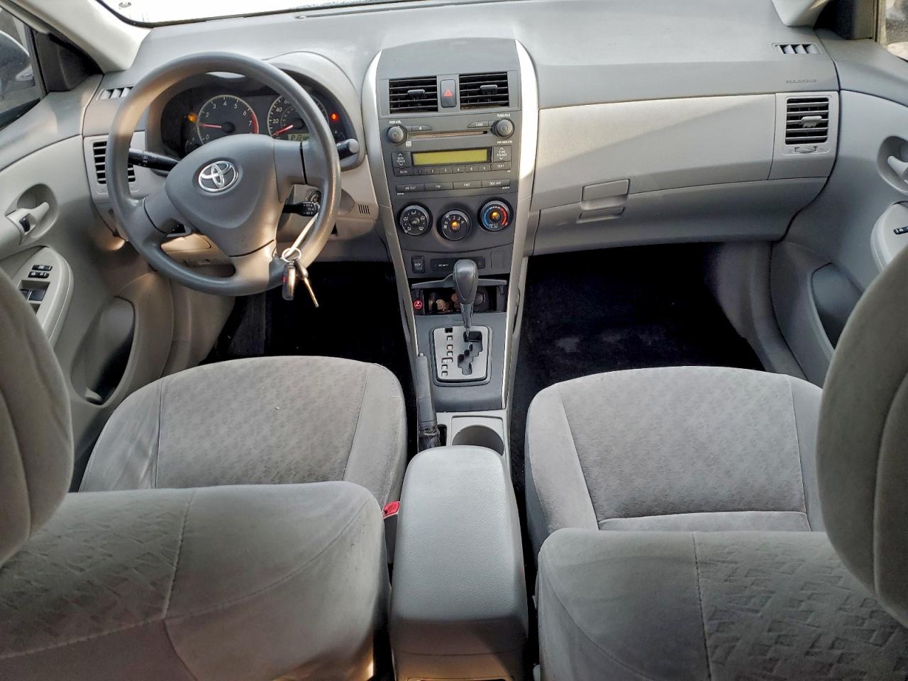 2009 Toyota Corolla Base VIN: JTDBL40E099033169 Lot: 94118565