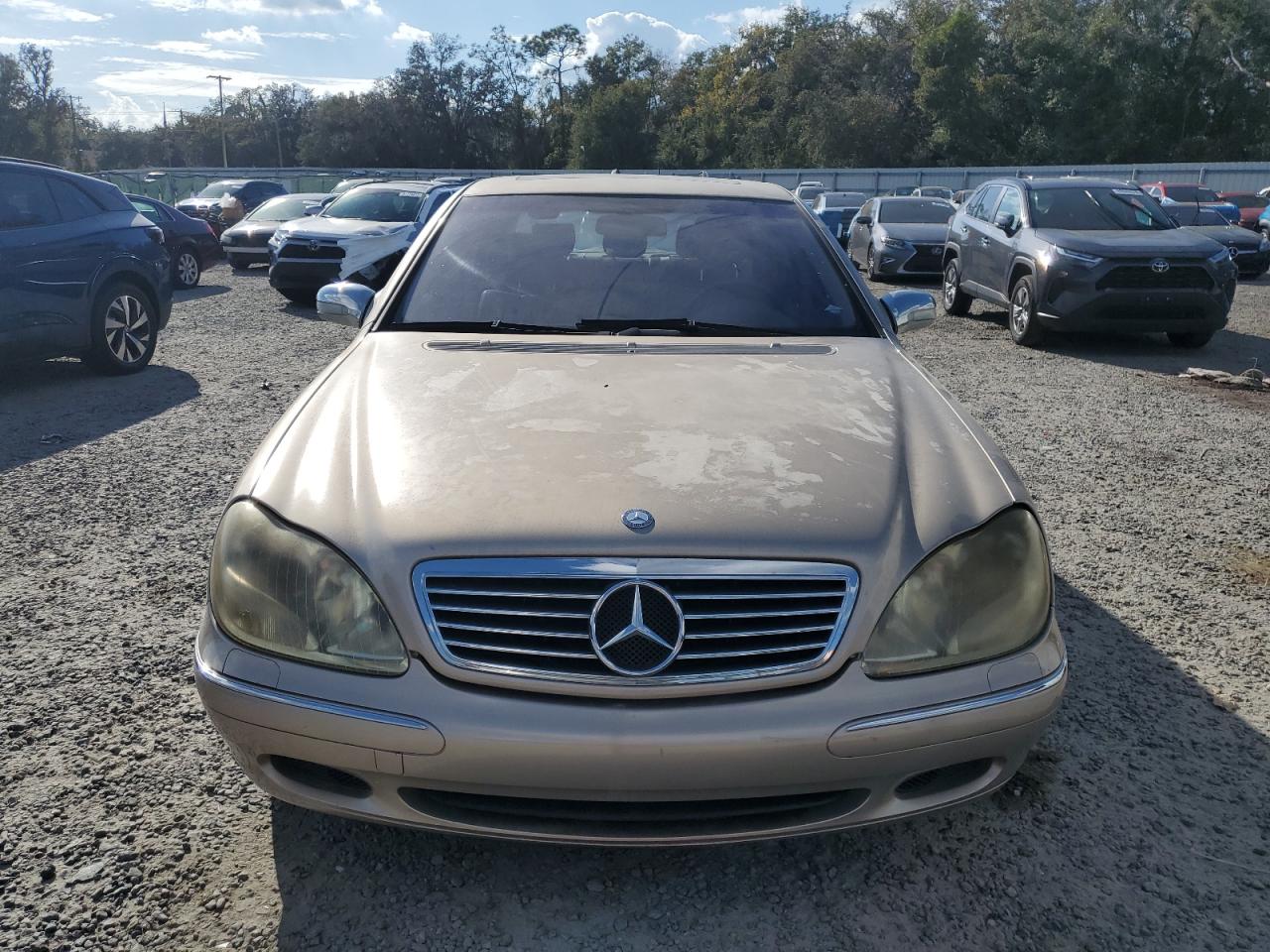 IV (W220)