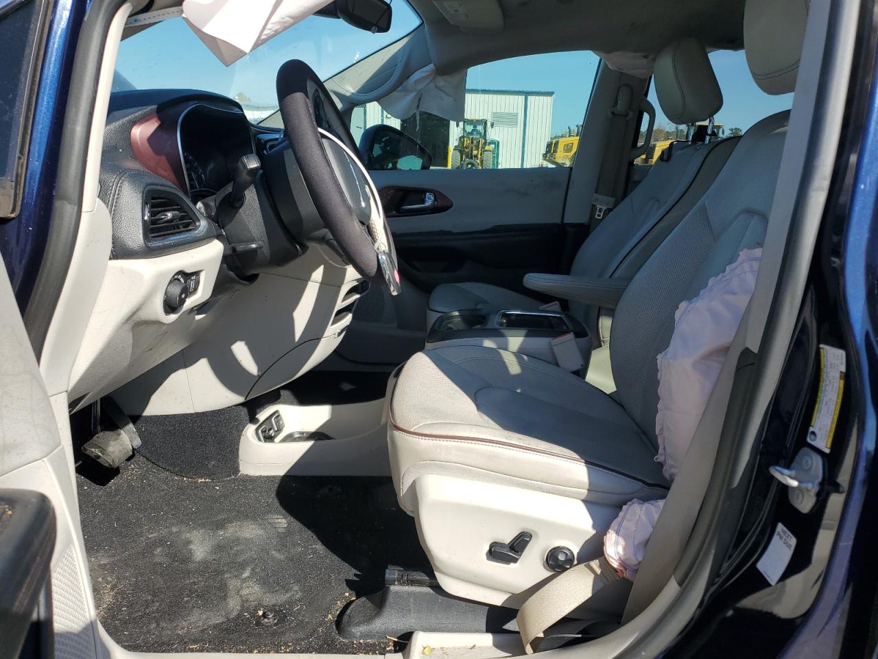 2019 Chrysler Pacifica Limited VIN: 2C4RC1GG7KR732321 Lot: 93199185