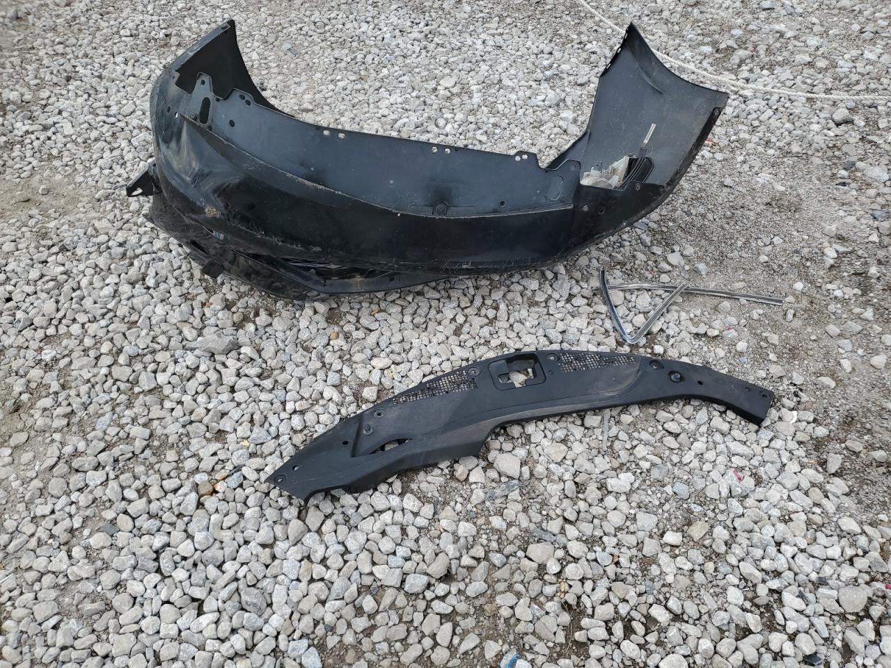 2014 Acura Rlx Advance VIN: JH4KC1F99EC002877 Lot: 92985435