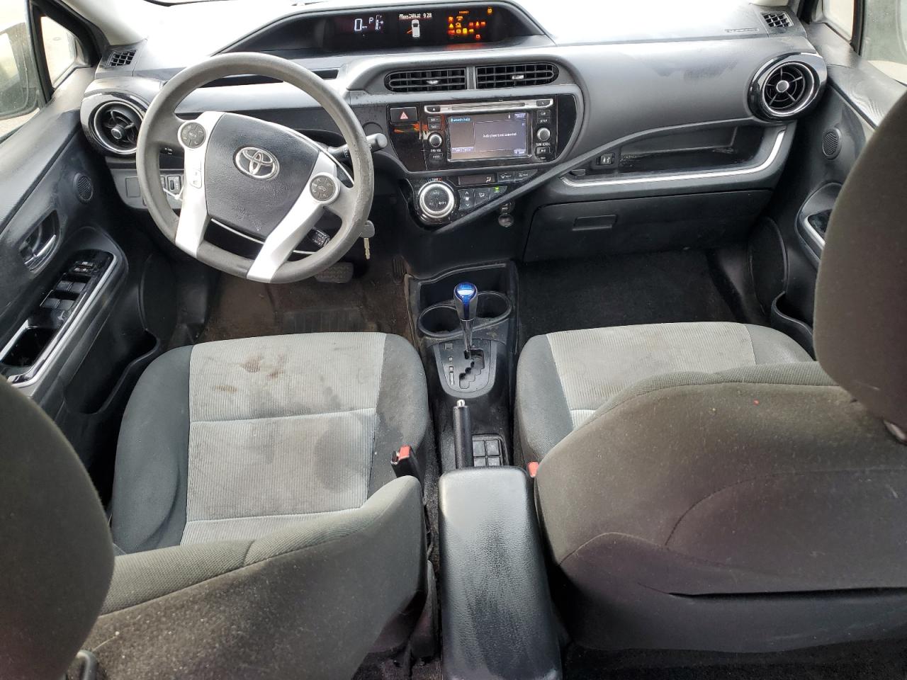 2016 Toyota Prius C VIN: JTDKDTB35G1121732 Lot: 91019415