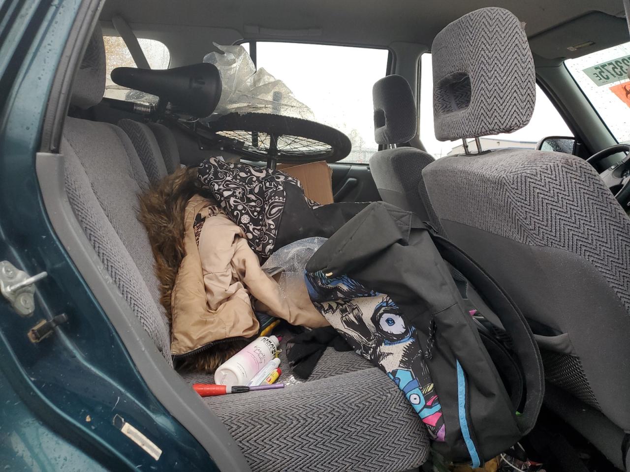 1997 Honda Cr-V Lx VIN: JHLRD185XVC065142 Lot: 92723575