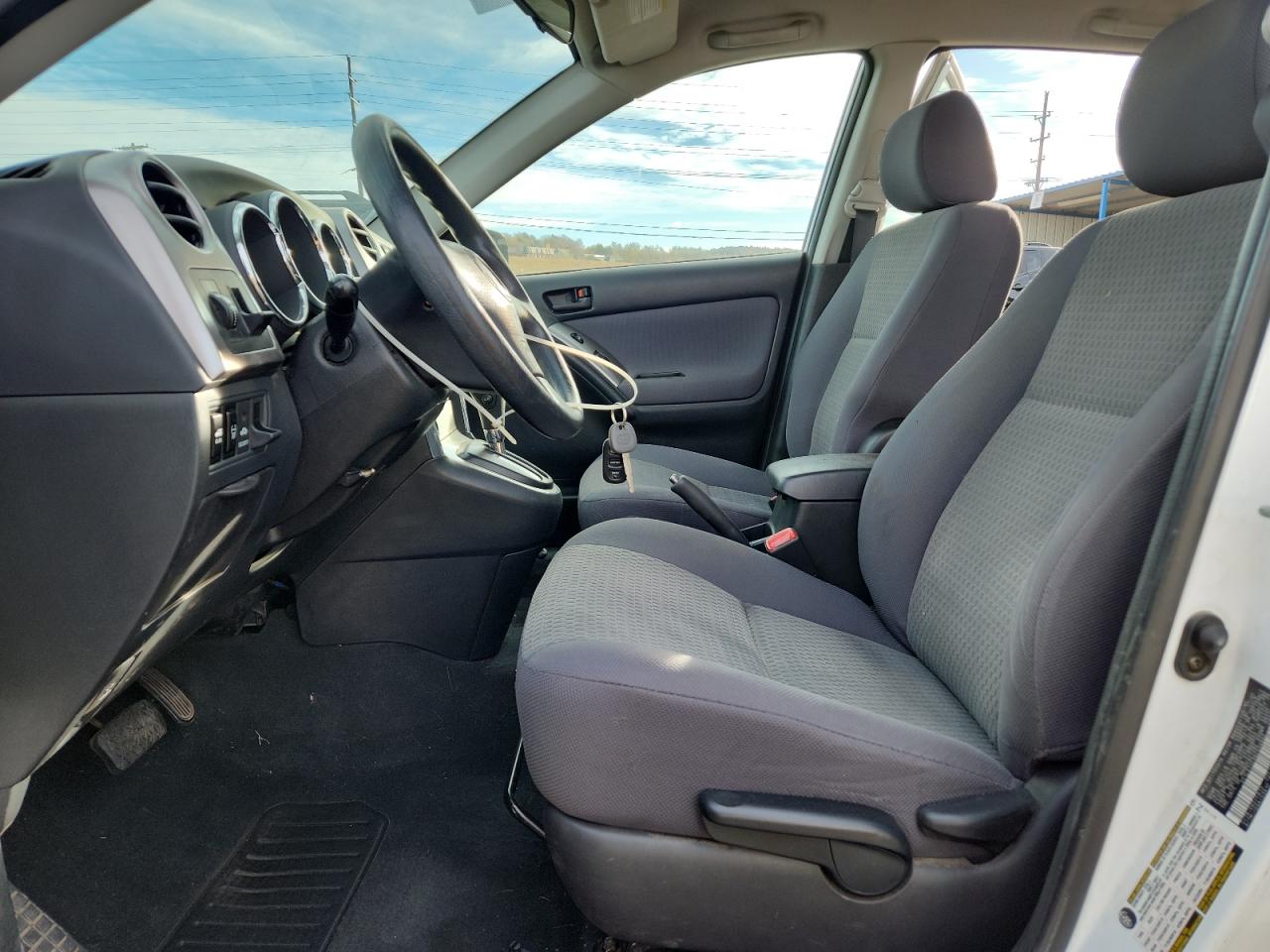 2006 Toyota Corolla Matrix Base VIN: 2T1LR32E06C554845 Lot: 92007195