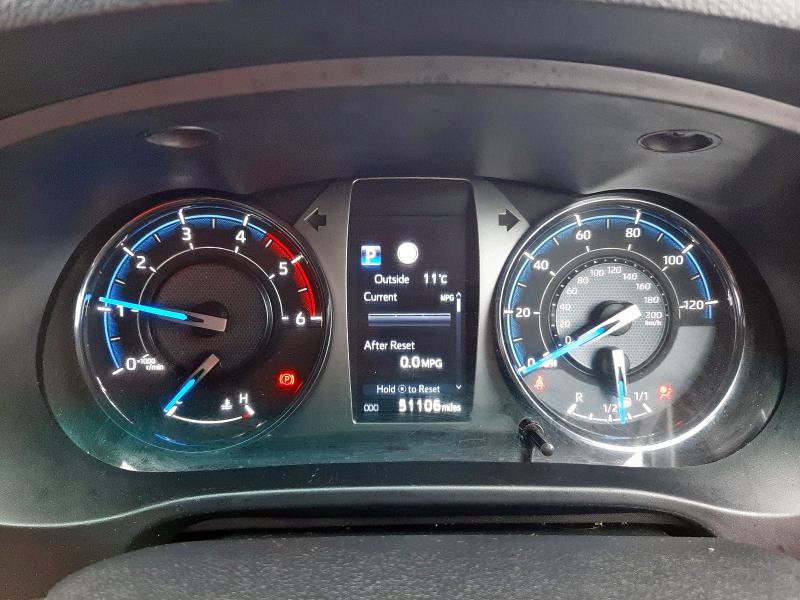 2021 TOYOTA HILUX INVINCIBLE X D/CAB PICK UP 2.8 D-4D AUTO