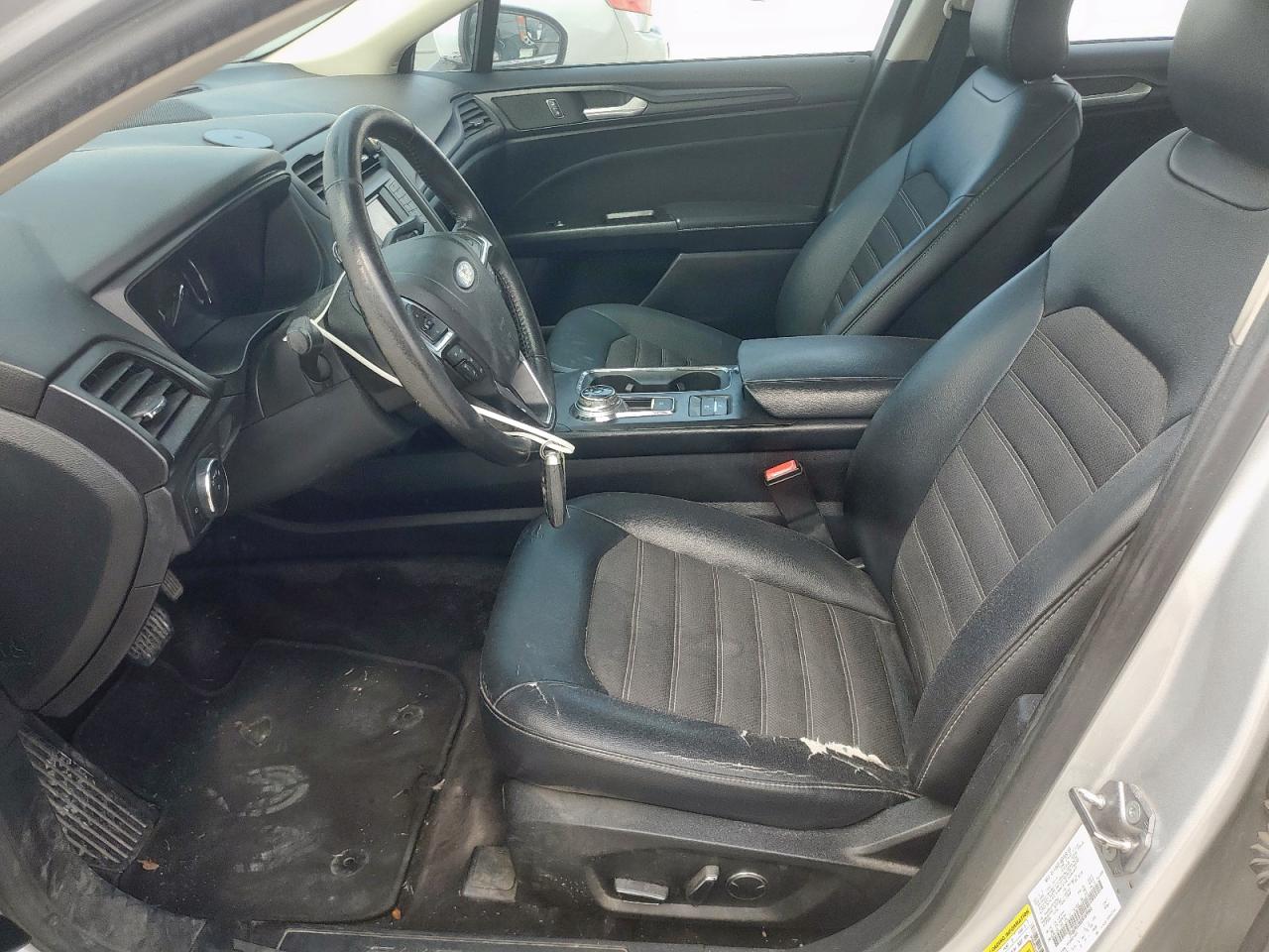 2018 Ford Fusion Se Hybrid VIN: 3FA6P0LU0JR169866 Lot: 92786385