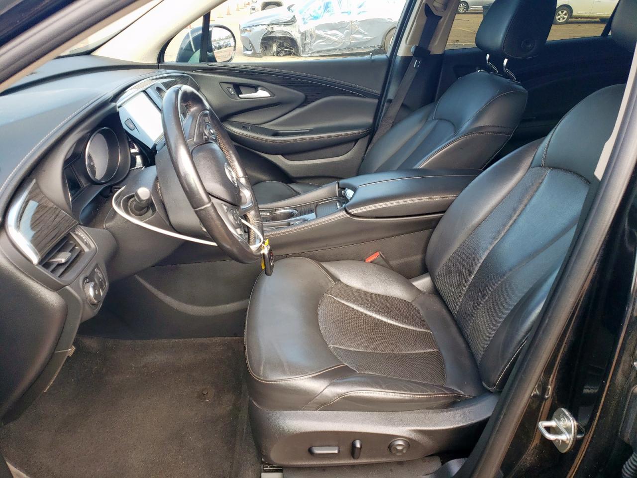 2018 Buick Envision Essence VIN: LRBFX1SA2JD007896 Lot: 92894625