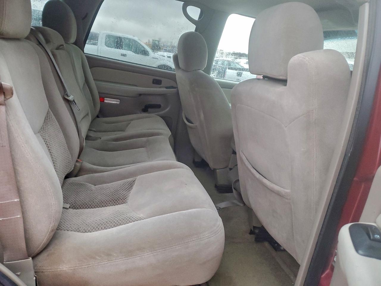 2003 Chevrolet Tahoe C1500 VIN: 1GNEC13V13R215078 Lot: 93138705