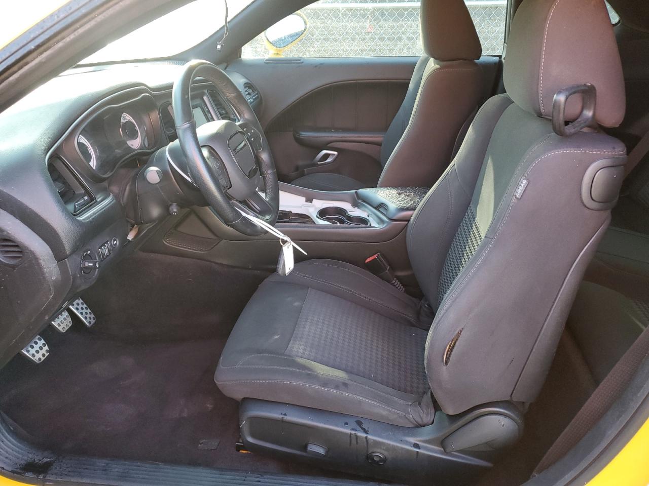 2017 Dodge Challenger R/T VIN: 2C3CDZBT3HH567988 Lot: 84300615