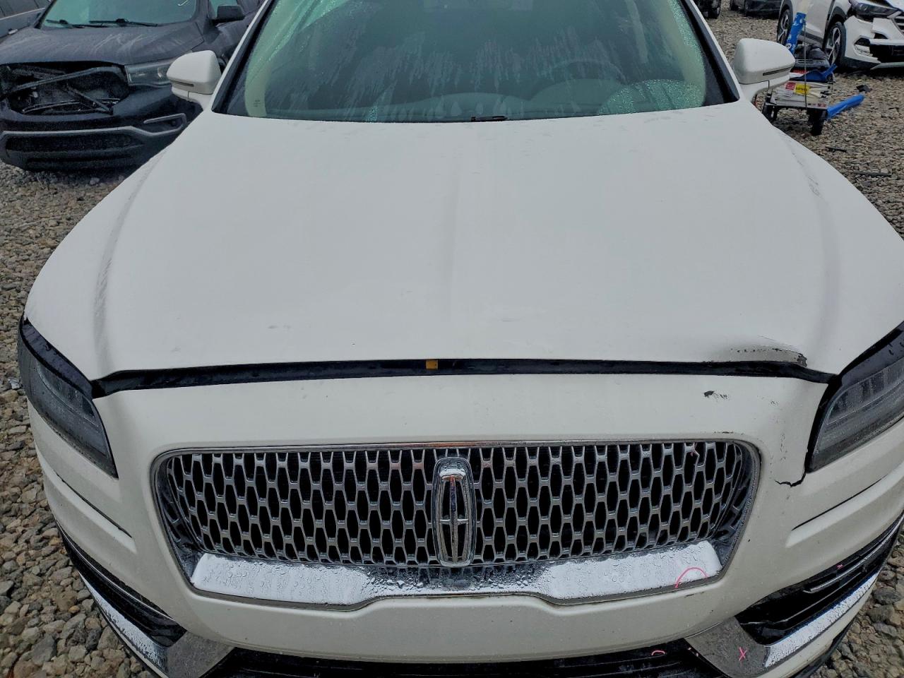 2020 Lincoln Nautilus Reserve VIN: 2LMPJ8K90LBL31329 Lot: 94123395