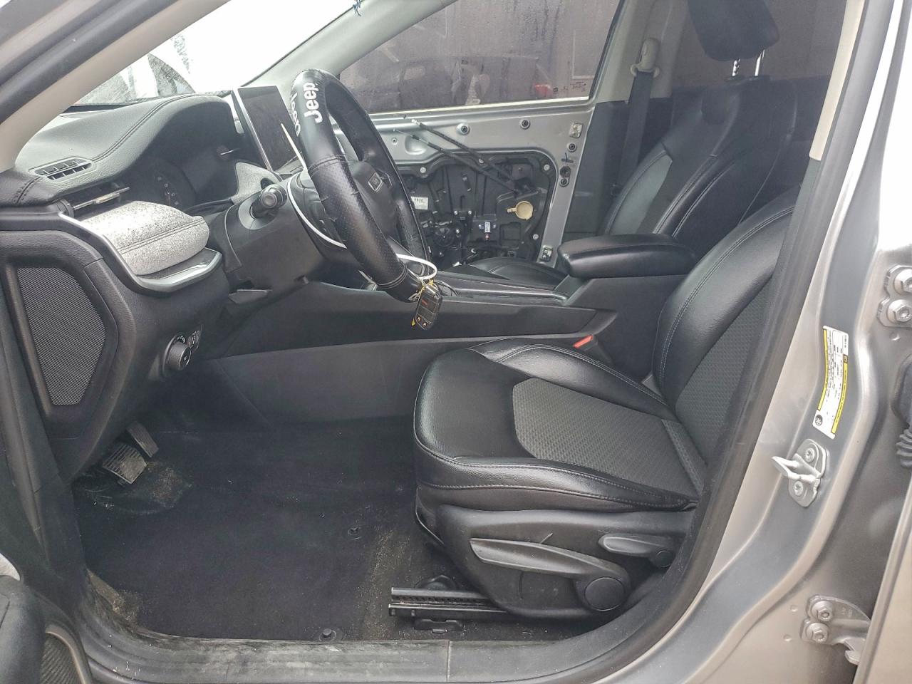 2022 Jeep Compass Latitude VIN: 3C4NJCBB3NT218012 Lot: 93448905