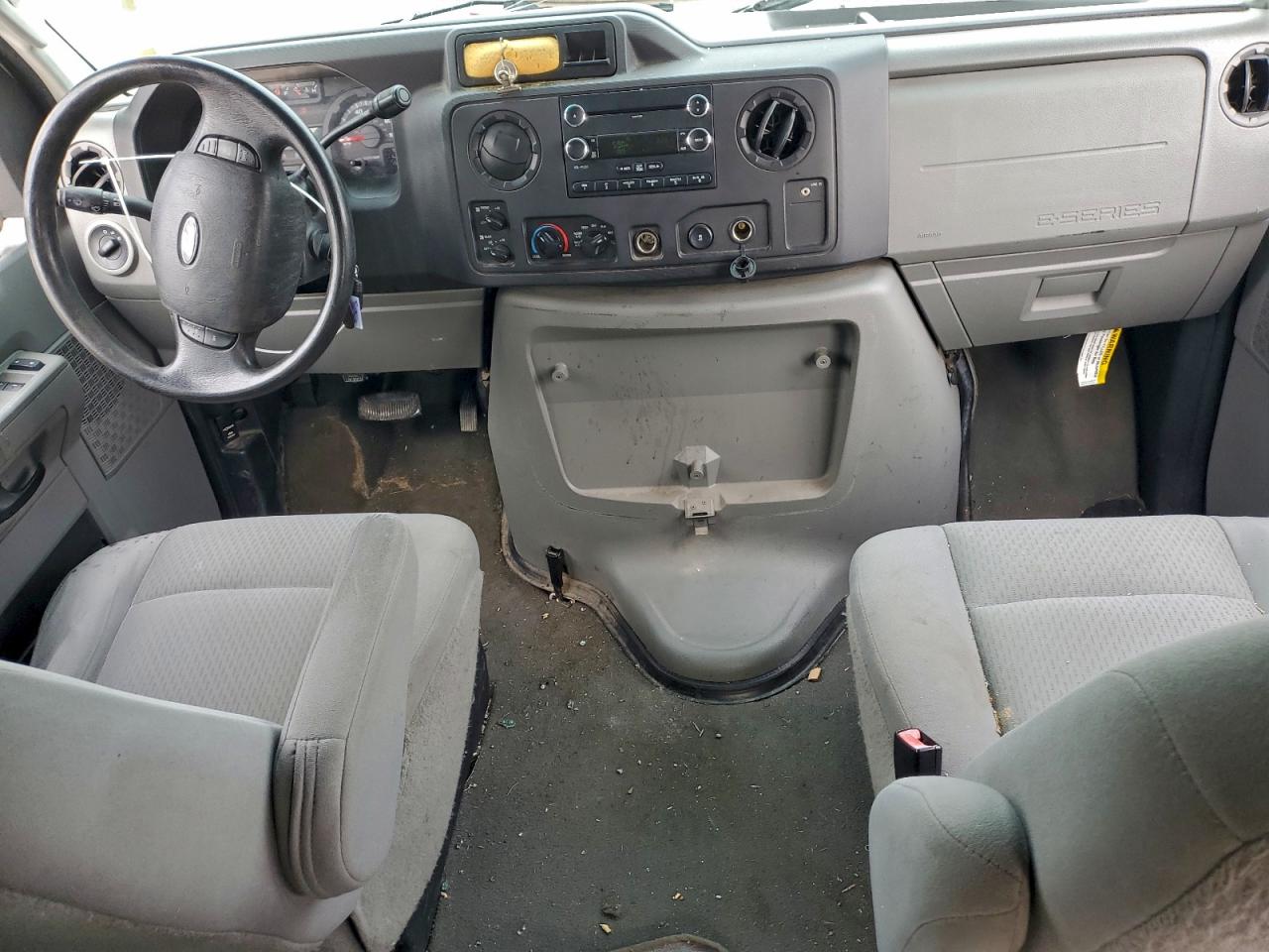 2009 Ford Econoline E150 Van VIN: 1FDNE11W99DA84935 Lot: 94246155