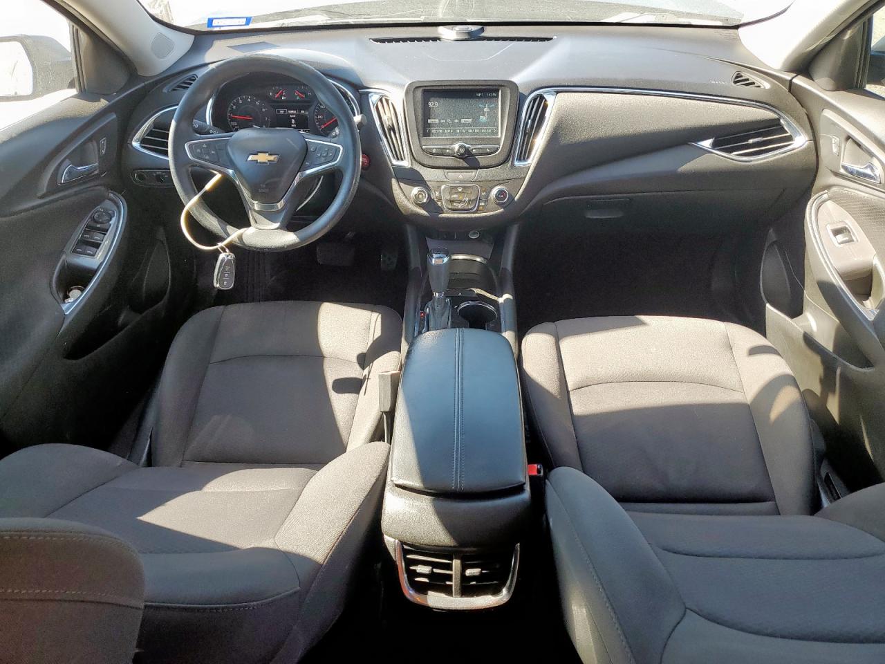 2018 Chevrolet Malibu Lt VIN: 1G1ZD5STXJF174195 Lot: 91246675