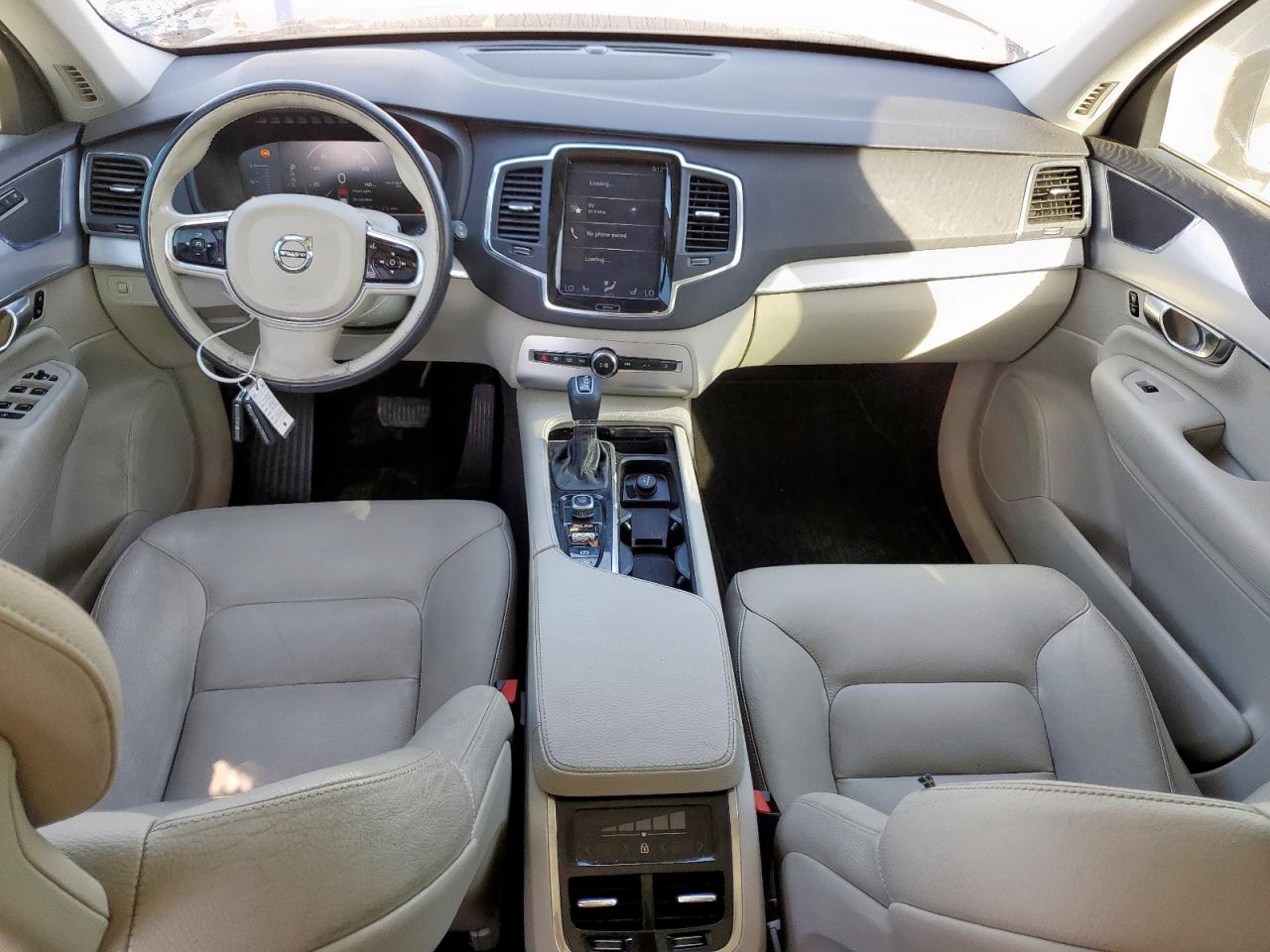 2018 Volvo Xc90 T5 VIN: YV4102CK6J1339139 Lot: 92357955
