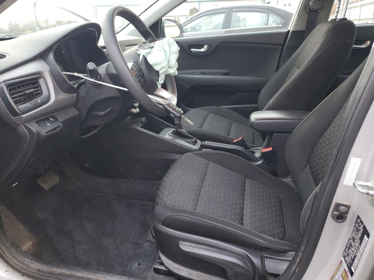 2018 Kia Rio Lx VIN: 3KPA24AB7JE054975 Lot: 92690275