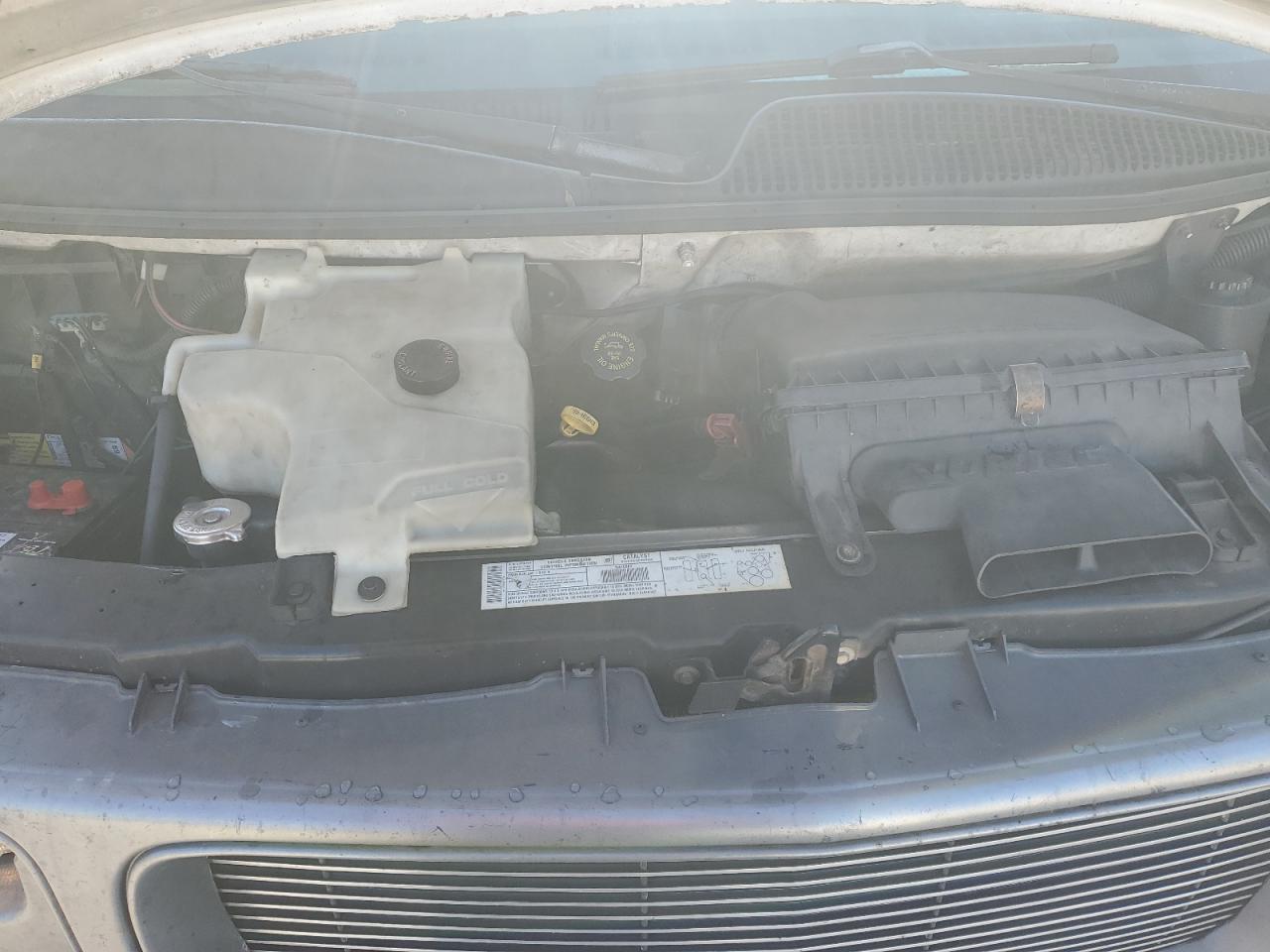 2000 GMC Savana 2500 Delivery Van VIN: 1GTFG25M2Y1900627 Lot: 92612645