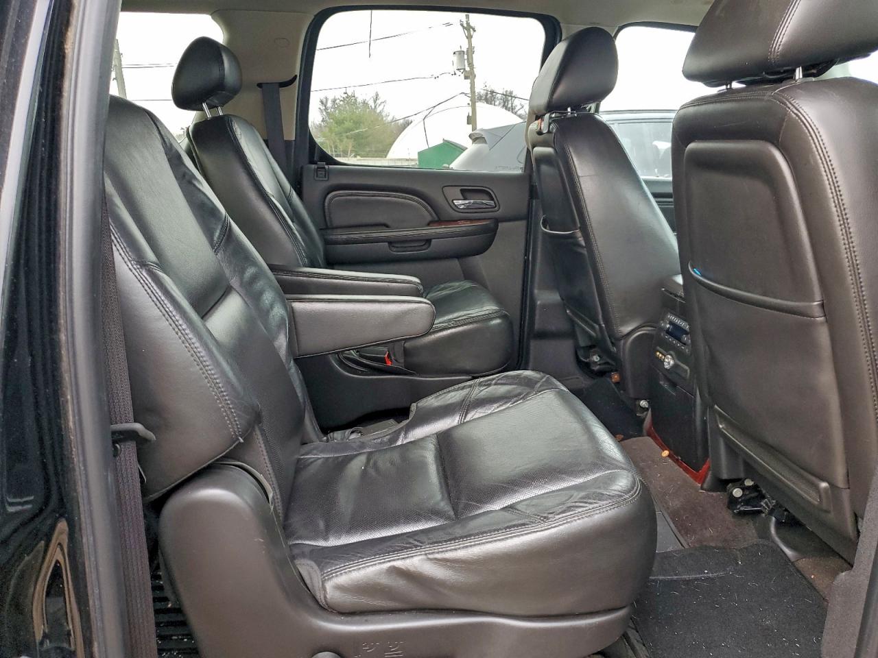 2010 Cadillac Escalade Esv Premium VIN: 1GYUKJEF1AR287905 Lot: 93770035