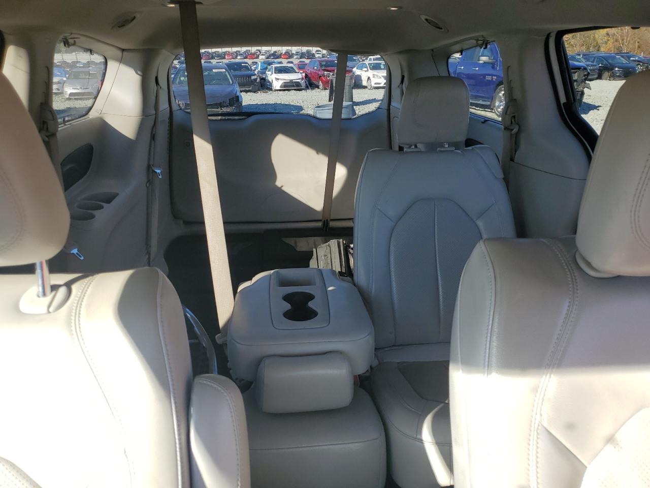 2020 Chrysler Pacifica Touring L VIN: 2C4RC1BG4LR103012 Lot: 91020155