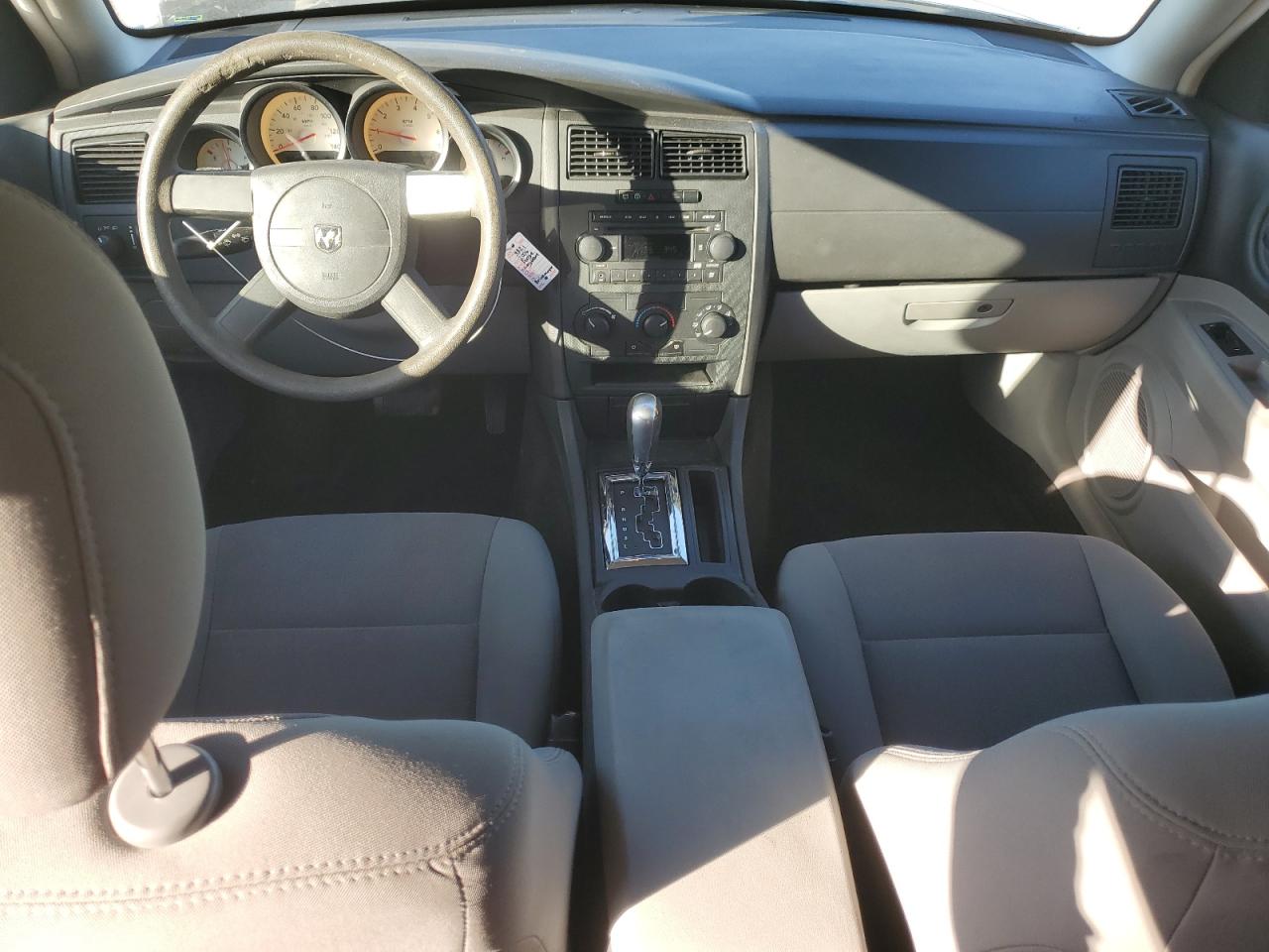 2006 Dodge Magnum Se VIN: 2D4FV47T66H305058 Lot: 92180285