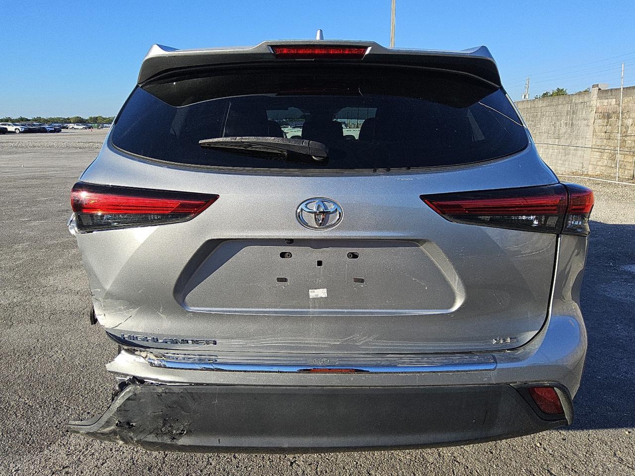 2022 Toyota Highlander Xle VIN: 5TDGZRAH6NS134898 Lot: 92321215
